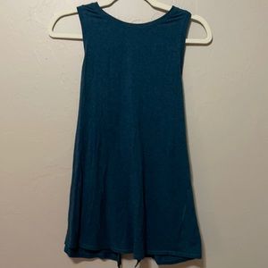 Lululemon tank that can be worn multiple ways